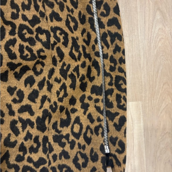 Vero Moda Black and Tan A-Line Skirt for Cocktail - Picture 5 of 9